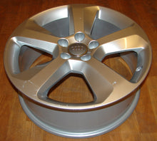 Load image into Gallery viewer, 1x Alufelge 18 Zoll 7.0&quot; 5x112 43ET Glanz Silber 8U0601025AB Audi Q3 Rim Wheel