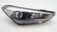 Laden Sie das Bild in den Galerie-Viewer, Frontscheinwerfer Hyundai Tucson 92102D7001 Rechts Scheinwerfer Headlight SCH3689555164wq