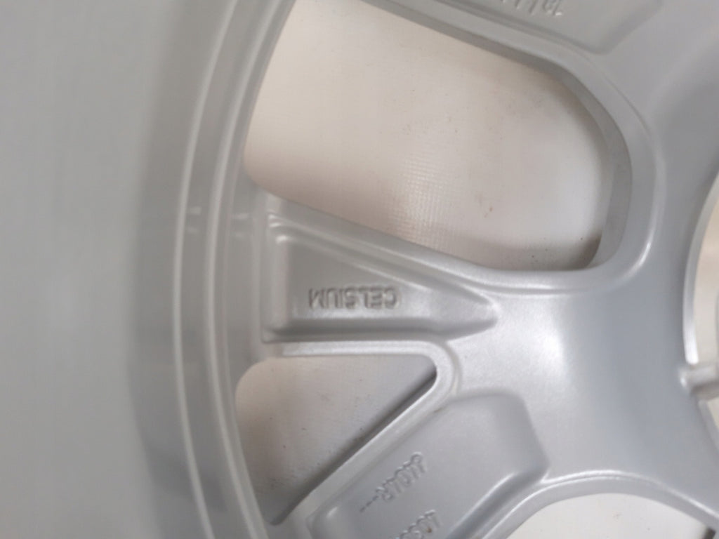 2x Alufelge 17 Zoll 7.0" 5x114.3 40ET Glanz 403004404R Renault Rim Wheel