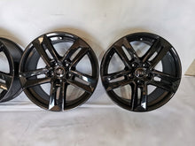 Laden Sie das Bild in den Galerie-Viewer, 4x Alufelge 17 Zoll 7.0" 5x112 42ET 8W0601025P Audi A4 B9 Rim Wheel FEL3215215495ai