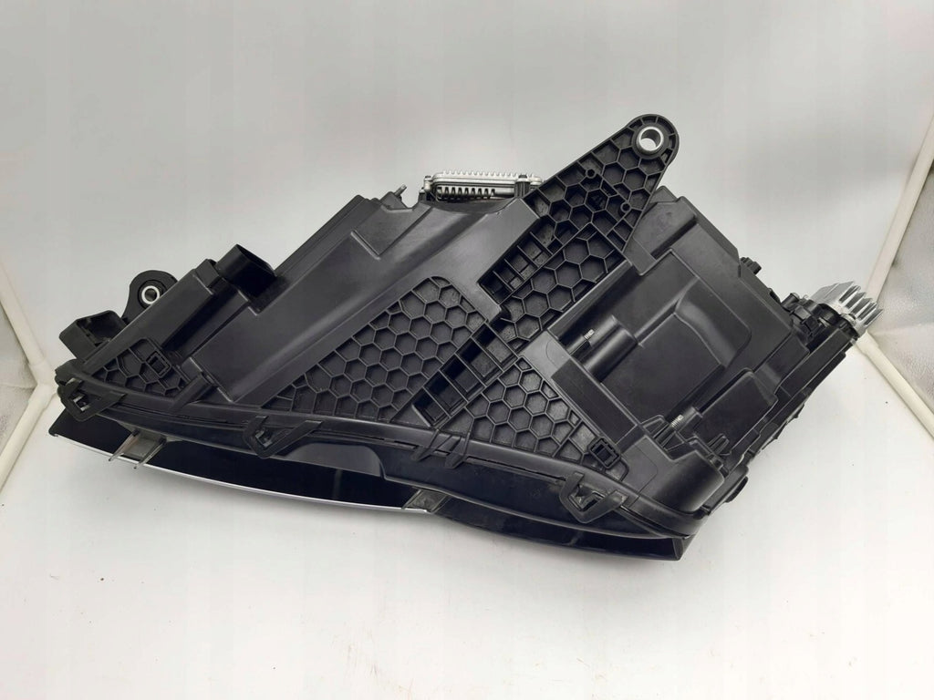 Frontscheinwerfer Skoda Superb 3V1941016D LED Rechts Scheinwerfer Headlight SCH9862398821uu