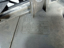 Laden Sie das Bild in den Galerie-Viewer, Frontscheinwerfer Mazda 6 F014003907 Xenon Rechts Scheinwerfer Headlight