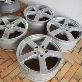 4x Alufelge 17 Zoll 7.5