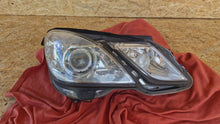 Load image into Gallery viewer, Frontscheinwerfer Mercedes-Benz W212 A2128205861 Xenon Rechts Headlight SCH7846848735fw