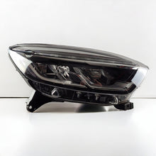 Laden Sie das Bild in den Galerie-Viewer, Frontscheinwerfer Renault Captur I 260107244R LED Rechts Scheinwerfer Headlight