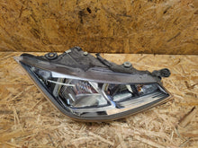 Laden Sie das Bild in den Galerie-Viewer, Frontscheinwerfer 6F1941006B Rechts Scheinwerfer Headlight