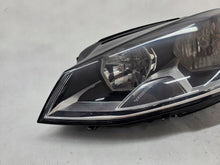 Laden Sie das Bild in den Galerie-Viewer, Frontscheinwerfer VW Golf VII 5G1941005 Links Scheinwerfer Headlight SCH4523561850rv