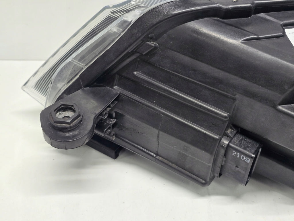 Frontscheinwerfer Skoda Superb 3V1941016A Rechts Scheinwerfer Headlight SCH7153090570yc