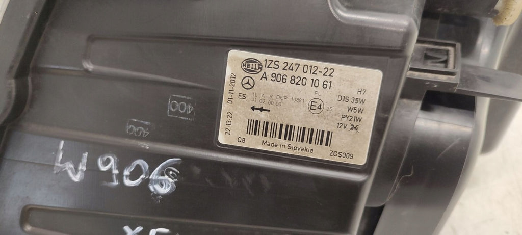 Frontscheinwerfer Mercedes-Benz Sprinter 906 A9068201061 Xenon Rechts Headlight SCH3906165131rw