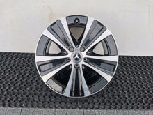 Laden Sie das Bild in den Galerie-Viewer, 1x Alufelge 18 Zoll 9.0&quot; 5x112 52,5ET A2134015300 Mercedes-Benz W213 Rim Wheel