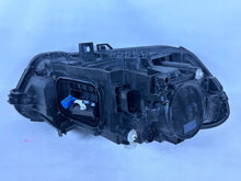 Laden Sie das Bild in den Galerie-Viewer, Frontscheinwerfer Mercedes-Benz Cla A1189066901 LED Rechts oder Links SCH3037180764xl