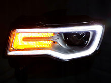 Laden Sie das Bild in den Galerie-Viewer, Frontscheinwerfer Jeep Grand Cherokee Wk2 68289239AH Xenon Links Headlight SCH9599791719up