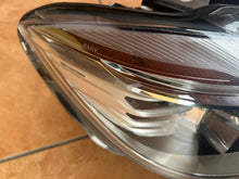 Load image into Gallery viewer, Frontscheinwerfer BMW F36 F32 F82 F33 7424102-02 Full LED Rechts Headlight SCH9718068793yp