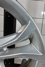 Load image into Gallery viewer, 1x Alufelge 18 Zoll 7.0" 5x112 22ET Glanz Silber 6876918 BMW G01 Rim Wheel FEL4773864043dl