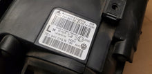 Load image into Gallery viewer, Frontscheinwerfer VW Transporter 7E1941015R Links Scheinwerfer Headlight