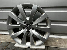 Load image into Gallery viewer, 1x Alufelge 16 Zoll 7.0&quot; 5x112 33ET VW Scirocco Rim Wheel