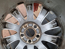 Laden Sie das Bild in den Galerie-Viewer, 1x Alufelge 17 Zoll 7.0&quot; 5x108 31400742 Volvo S60 S80 V60 Rim Wheel