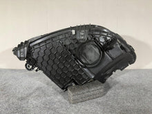 Laden Sie das Bild in den Galerie-Viewer, Frontscheinwerfer Mercedes-Benz W206 A2069063903 Links Scheinwerfer Headlight SCH1599465170jo