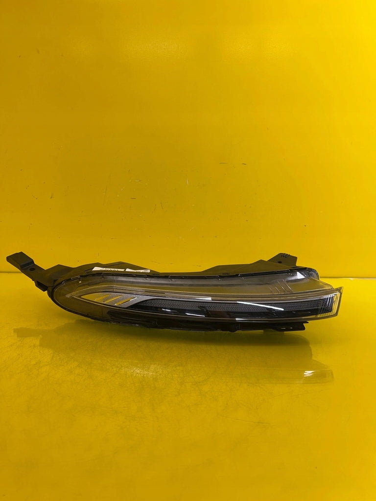 Frontscheinwerfer Hyundai Bayon 92208Q0500 LED Rechts Scheinwerfer Headlight SCH3538934641hz
