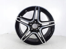 Laden Sie das Bild in den Galerie-Viewer, 1x Alufelge 18 Zoll 7.5" 5x112 49ET A1774011500 Mercedes-Benz W177 Rim Wheel FEL2670434984xj