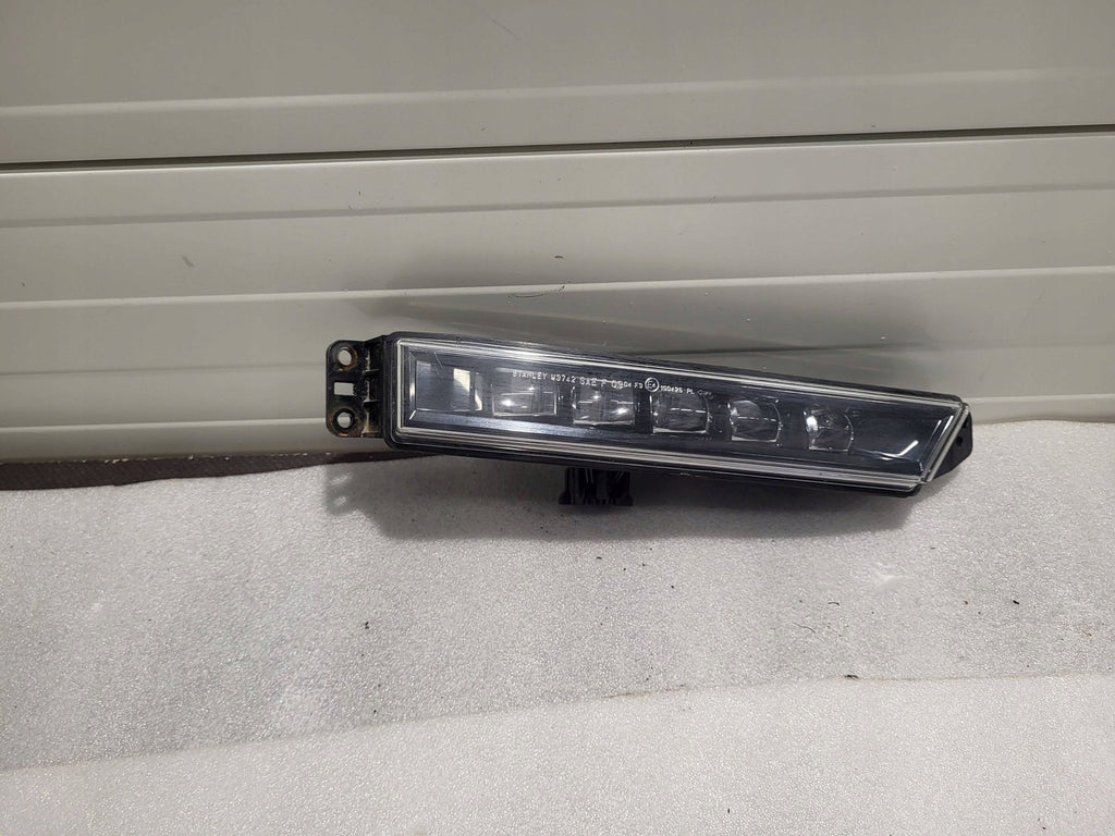 Frontscheinwerfer Honda Cr-V W3742 Rechts Scheinwerfer Headlight SCH2282226839ey