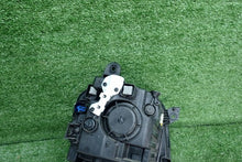 Laden Sie das Bild in den Galerie-Viewer, Frontscheinwerfer Hyundai Tucson 92101-N7100 85122000 Links Headlight SCH9148615221kv