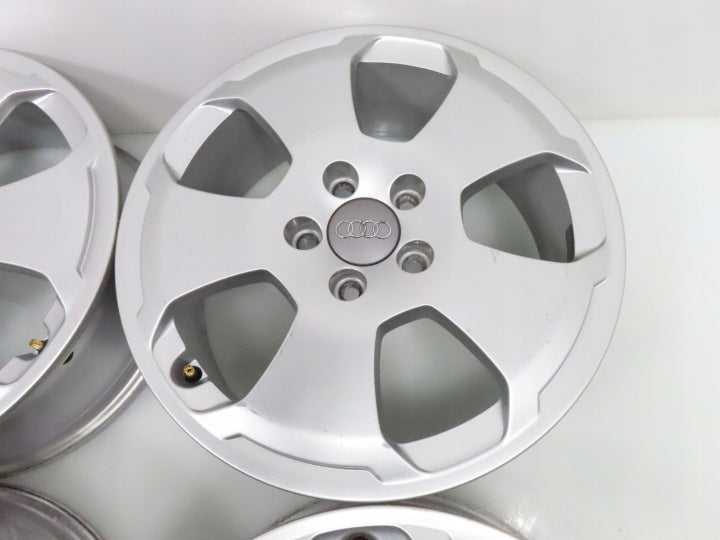 4x Alufelge 17 Zoll 6.0" 5x112 48ET Silber 8P0601025F Audi A3 Rim Wheel FEL6240054105os