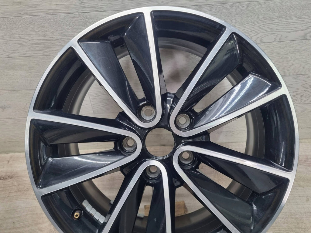 1x Alufelge 17 Zoll 7.0" 5x114.3 49ET 403003986R Renault Megane Iii Rim Wheel FEL4440948247ar