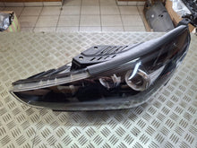 Laden Sie das Bild in den Galerie-Viewer, Frontscheinwerfer Hyundai I30 III 92101G4120 Links Scheinwerfer Headlight SCH1331538070au