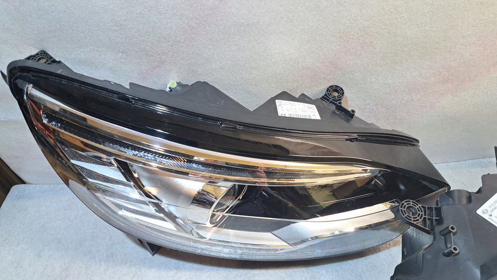 Frontscheinwerfer Renault Grand Scenic 260101685 260606727 LED Rechts oder Links