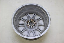 Laden Sie das Bild in den Galerie-Viewer, 1x Alufelge 18 Zoll 8.0" 5x120 20ET Glanz Silber BMW E60 E61 Rim Wheel FEL3829539154ld