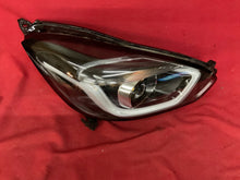 Laden Sie das Bild in den Galerie-Viewer, Frontscheinwerfer Honda Jazz V W5549 Full LED Rechts Scheinwerfer Headlight SCH7739949932wi