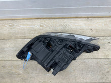 Load image into Gallery viewer, Frontscheinwerfer BMW Z4 E89 7303246-07 Xenon Rechts Scheinwerfer Headlight SCH9058820974yp