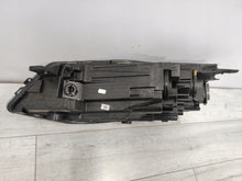 Laden Sie das Bild in den Galerie-Viewer, Frontscheinwerfer Ford Kuga LV4B-13W029-AK Rechts Scheinwerfer Headlight SCH9541797882on
