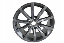 Laden Sie das Bild in den Galerie-Viewer, 1x Alufelge 18 Zoll 8.0&quot; 5x112 3G0601025Q VW Passat B8 Rim Wheel