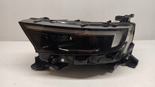 Laden Sie das Bild in den Galerie-Viewer, Frontscheinwerfer Opel Mokka 9834016880 368158932 LED Links Headlight