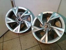 Load image into Gallery viewer, 1x Alufelge 18 Zoll 8.0" 5x112 40ET Glanz Silber 8W0601025EJ Audi A4 Rim Wheel FEL8923648490nb