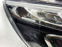 Laden Sie das Bild in den Galerie-Viewer, Frontscheinwerfer Mercedes-Benz Vito W447 A4479061501 LED Rechts Headlight SCH4049703330vy