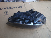 Laden Sie das Bild in den Galerie-Viewer, Frontscheinwerfer VW Passat B8 3G1941082T Rechts Scheinwerfer Headlight SCH7745136829ka