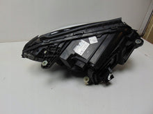 Laden Sie das Bild in den Galerie-Viewer, Frontscheinwerfer Mercedes-Benz W205 A2059062106KZ Links Scheinwerfer Headlight SCH8444816249lq