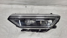 Laden Sie das Bild in den Galerie-Viewer, Frontscheinwerfer VW Passat B8 3G1941081P Full LED Links Scheinwerfer Headlight