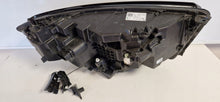 Load image into Gallery viewer, Frontscheinwerfer Renault 260606388R LED Links Scheinwerfer Headlight