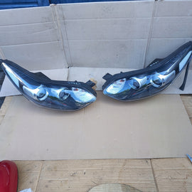 Frontscheinwerfer Kia Sportage IV 92102-F1110 Xenon Rechts oder Links