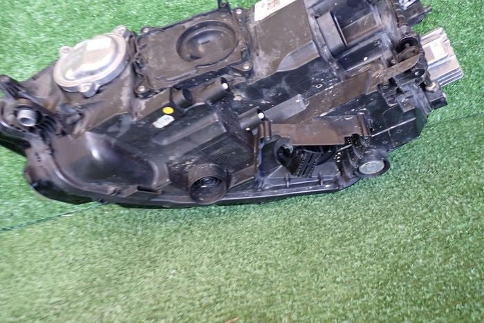 Frontscheinwerfer VW Golf Sportsvan 517941036A Rechts Scheinwerfer Headlight SCH7202519565cp