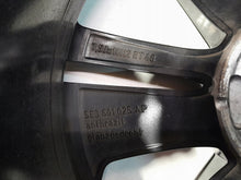 Load image into Gallery viewer, 1x Alufelge 18 Zoll 7.5" 5x112 48ET Glanz 5E3601025AP Skoda Octavia I Rim Wheel FEL5045014127xw