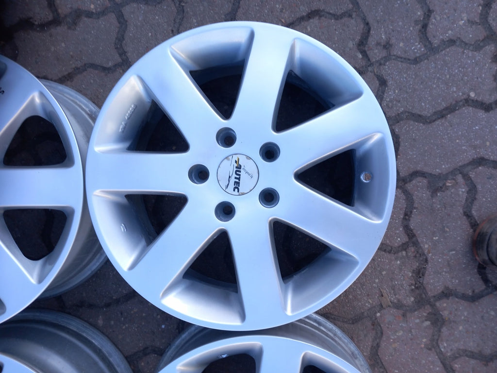 4x Alufelge 16 Zoll 6.5" 5x112 50ET Matt Silber 8P0601025A Audi A6 A4 Rim Wheel