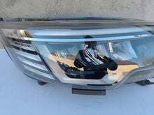 Load image into Gallery viewer, Frontscheinwerfer Renault Trafic III 260102899R Rechts Scheinwerfer Headlight SCH2312669018lz