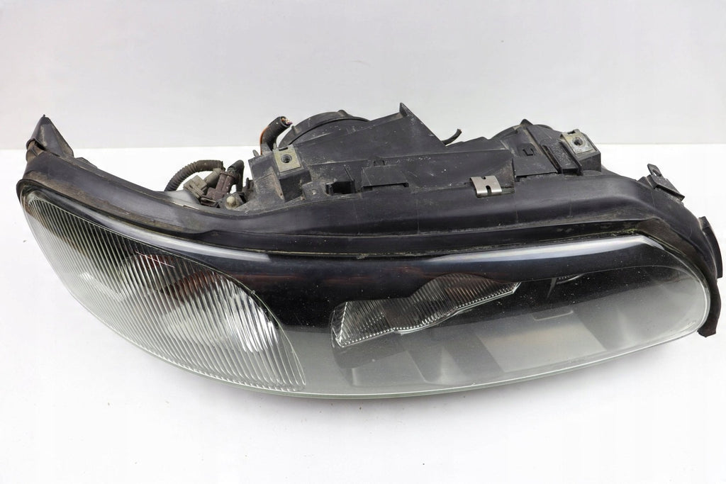 Frontscheinwerfer Volvo V70 II S60 I 30655906 89008798 Xenon Rechts Headlight