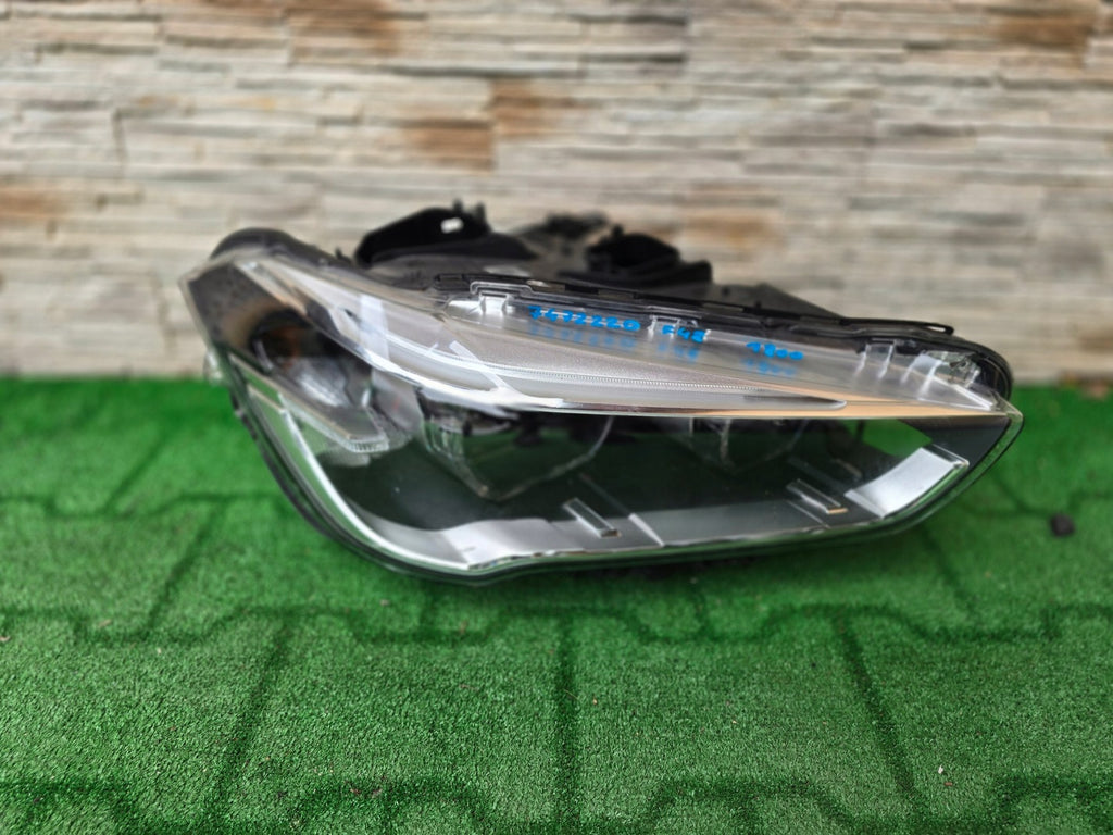 Frontscheinwerfer BMW X1 F48 7472220-02 LED Rechts Scheinwerfer Headlight SCH1263831066yo