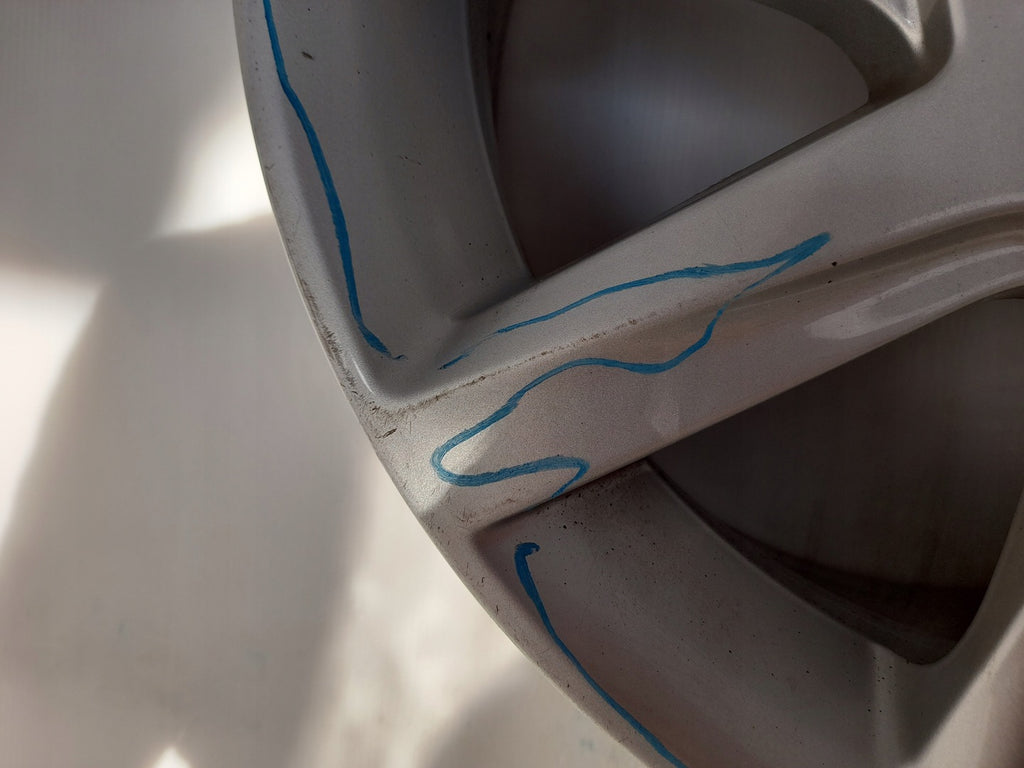 1x Alufelge 16 Zoll 7.0" 5x112 40ET Glanz Silber 3R0601025 Seat Rim Wheel